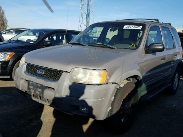 1FMYU03141KF70922 - 2001 FORD ESCAPE XLT BEIGE photo 2