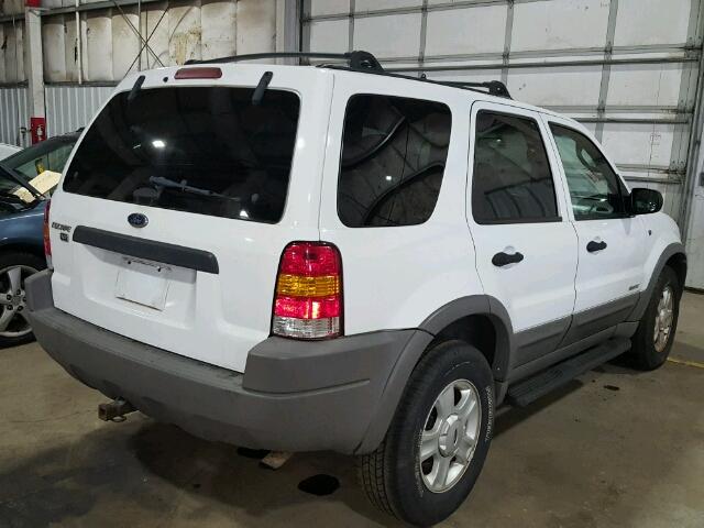 1FMYU04121KA47106 - 2001 FORD ESCAPE XLT WHITE photo 4