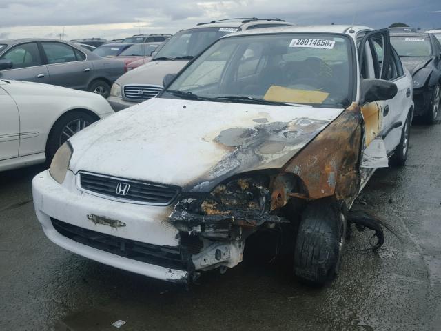 2HGEJ6576WH625228 - 1998 HONDA CIVIC LX WHITE photo 2