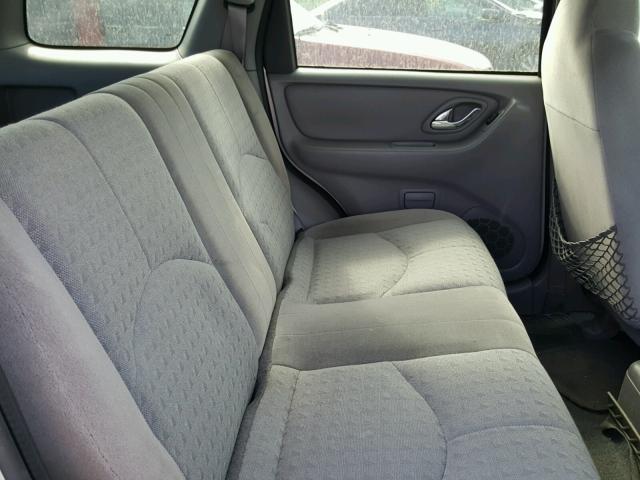 4F2YU07101KM45706 - 2001 MAZDA TRIBUTE DX 银色 照片 6