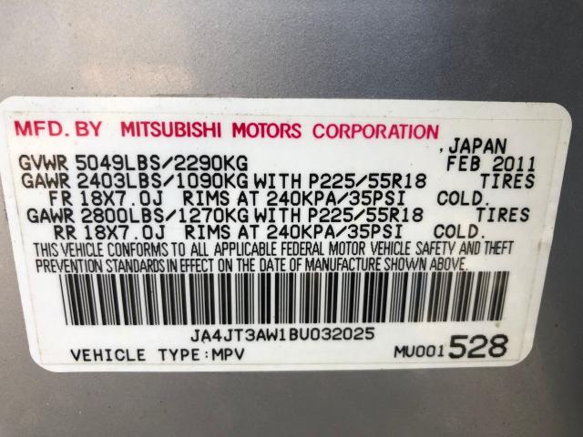 JA4JT3AW1BU032025 - 2011 MITSUBISHI OUTLANDER SILVER photo 10