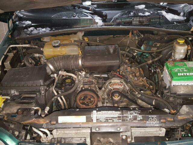 1J4GL48K83W716644 - 2003 JEEP LIBERTY SP GREEN photo 7