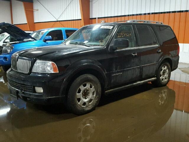 5LMFU28556LJ04770 - 2006 LINCOLN NAVIGATOR შავი ფოტო 2