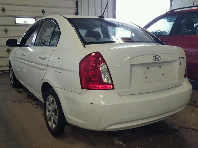 KMHCN4AC6BU610846 - 2011 HYUNDAI ACCENT WHITE photo 3