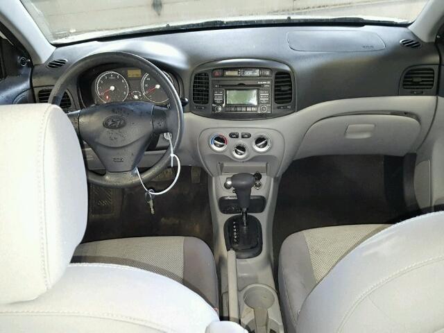 KMHCN4AC6BU610846 - 2011 HYUNDAI ACCENT WHITE photo 9