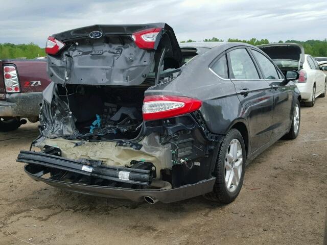 3FA6P0H72GR233532 - 2016 FORD FUSION SE CHARCOAL photo 4