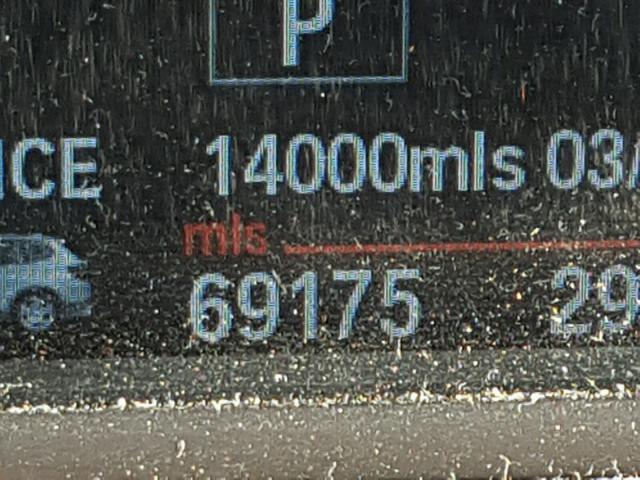 5UXWX5C57BL715660 - 2011 BMW X3 XDRIVE2 Серый фото 8