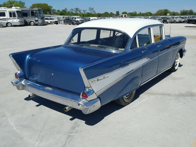 C57A114134 - 1957 CHEVROLET BEL AIR BLUE photo 4