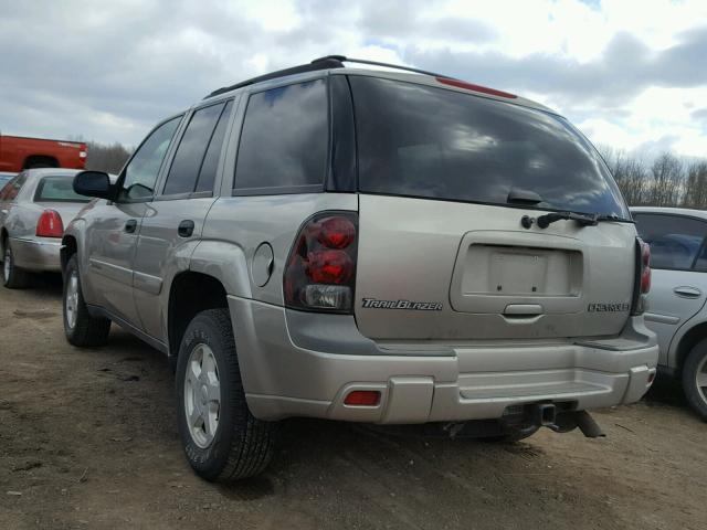 1GNDS13S322217393 - 2002 CHEVROLET TRAILBLAZE SILVER photo 3