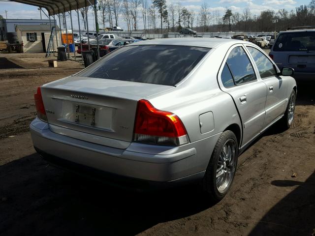 YV1RS59V642418998 - 2004 VOLVO S60 2.5T SILVER photo 4