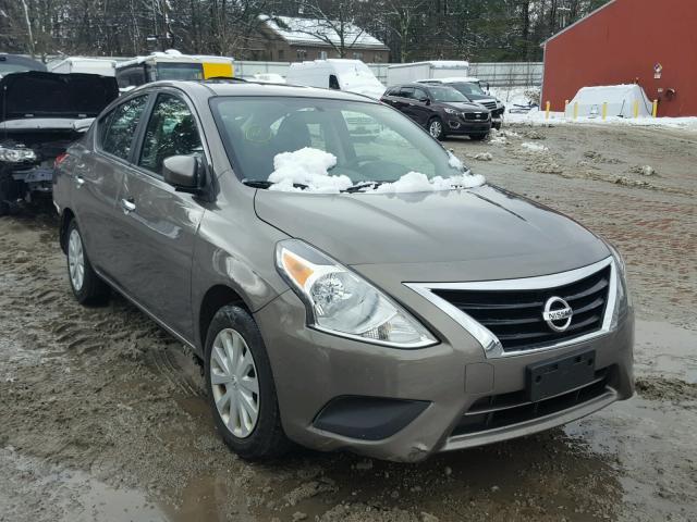 3N1CN7AP1GL886333 - 2016 NISSAN VERSA S GRAY photo 1