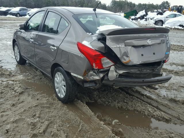 3N1CN7AP1GL886333 - 2016 NISSAN VERSA S GRAY photo 3