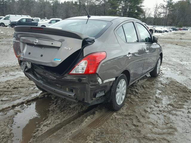 3N1CN7AP1GL886333 - 2016 NISSAN VERSA S GRAY photo 4