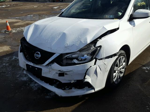 3N1AB7AP2JY241233 - 2018 NISSAN SENTRA S WHITE photo 9