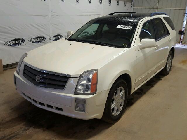 1GYEE637240150274 - 2004 CADILLAC SRX WHITE photo 2