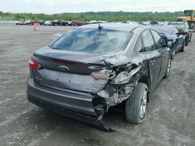 1FADP3F20EL234450 - 2014 FORD FOCUS SE GRAY photo 4