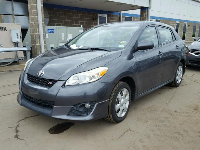 2T1LE40E69C002033 - 2009 TOYOTA COROLLA MA GRAY photo 2