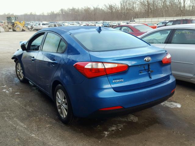 KNAFX4A69E5218252 - 2014 KIA FORTE LX BLUE photo 3