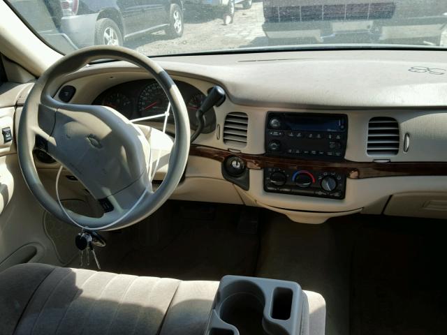 2G1WF55K519217558 - 2001 CHEVROLET IMPALA 金色 照片 9