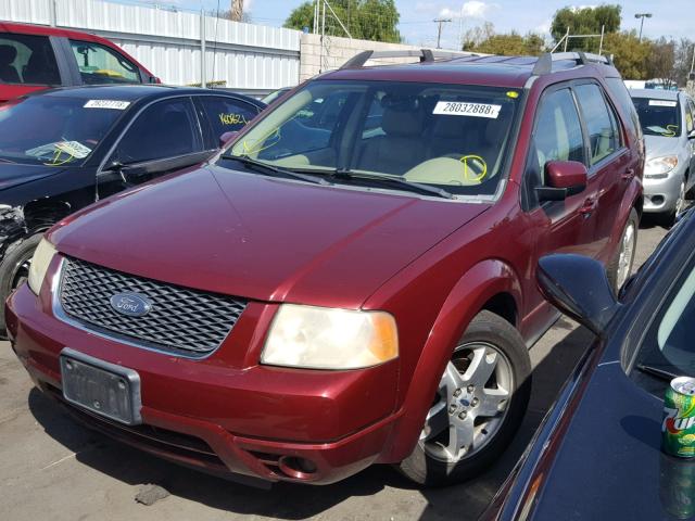1FMDK06185GA09762 - 2005 FORD FREESTYLE RED photo 2