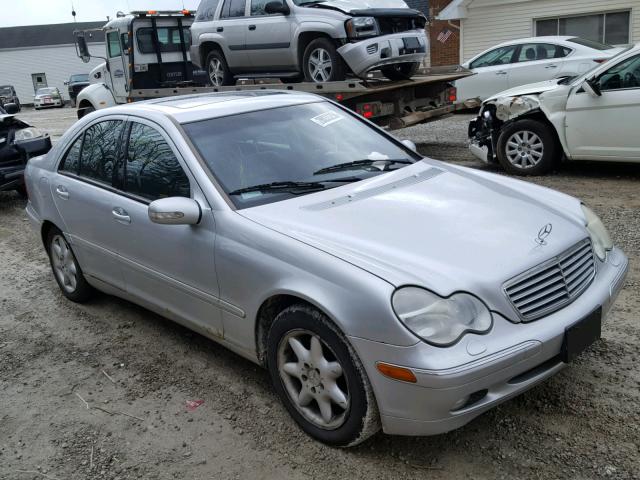 WDBRF64J52F156898 - 2002 MERCEDES-BENZ C 320 SILVER photo 1