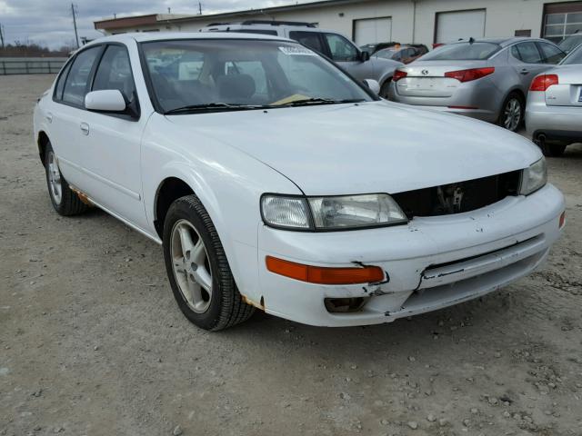 JN1CA21DXVT831537 - 1997 NISSAN MAXIMA GLE WHITE photo 1