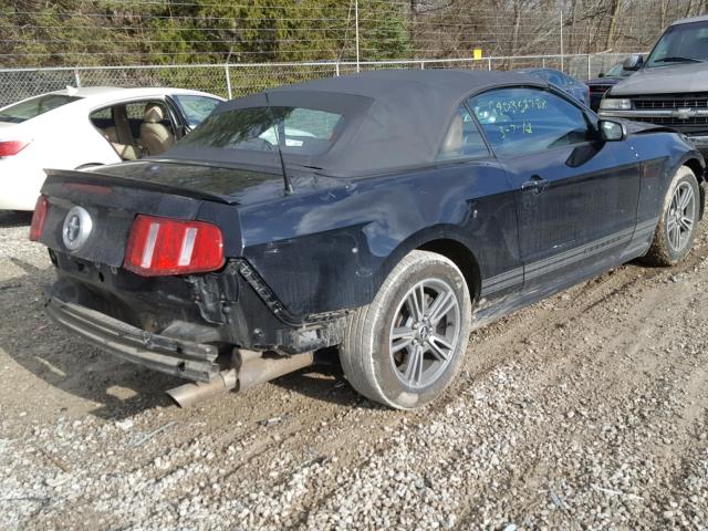 1ZVBP8EN6A5113265 - 2010 FORD MUSTANG BLACK photo 4