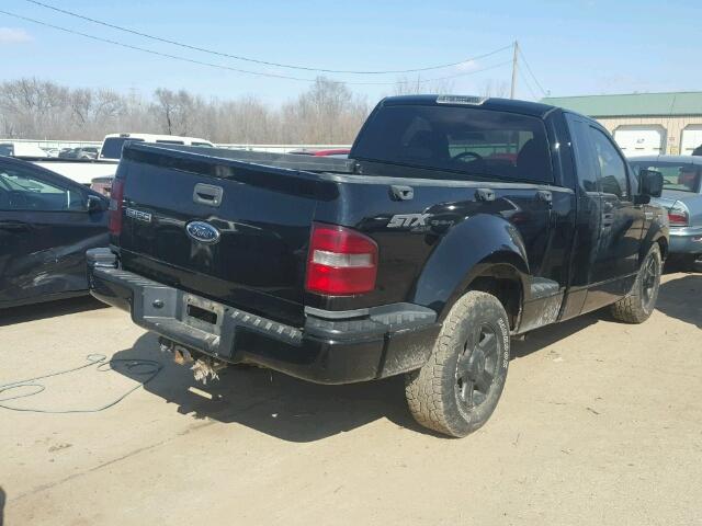 1FTRF04W95KC07857 - 2005 FORD F150 BLACK photo 4