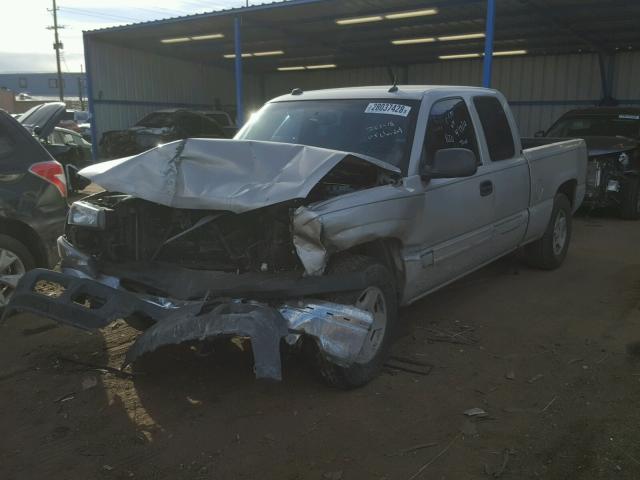 2GCEC19V551345909 - 2005 CHEVROLET SILVERADO SILVER photo 2