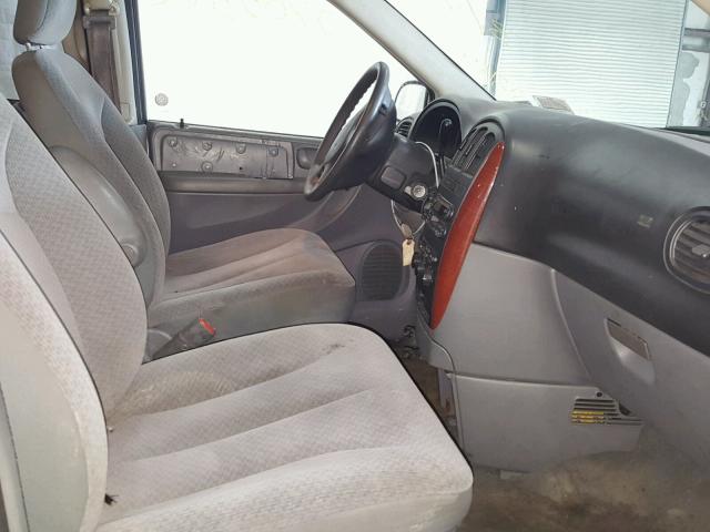 2A4GP44R66R615669 - 2006 CHRYSLER TOWN & COU GRAY photo 5