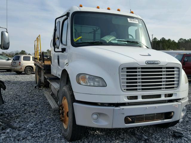 1FVHCYBS4BHAW4710 - 2011 FREIGHTLINER M2 106 MED WHITE photo 1