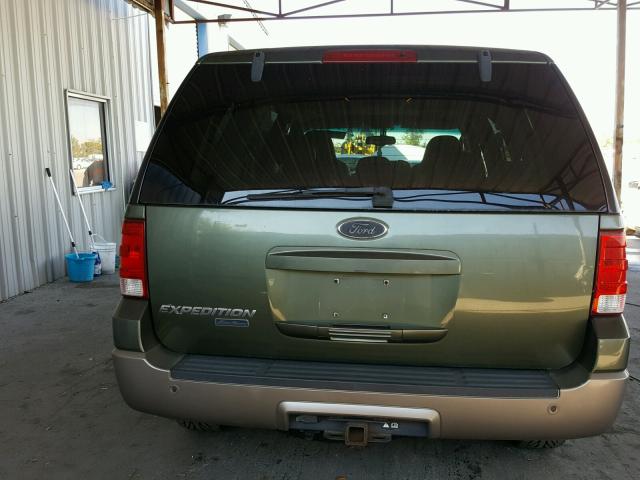 1FMFU18L03LA79946 - 2003 FORD EXPEDITION GREEN photo 9