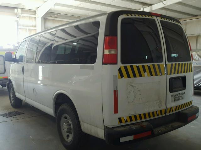 1GNZGXFA1E1129496 - 2014 CHEVROLET EXPRESS G3 WHITE photo 3