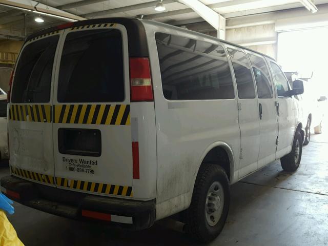 1GNZGXFA1E1129496 - 2014 CHEVROLET EXPRESS G3 WHITE photo 4