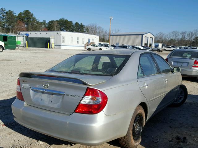 4T1BE32K74U361097 - 2004 TOYOTA CAMRY LE SILVER photo 4