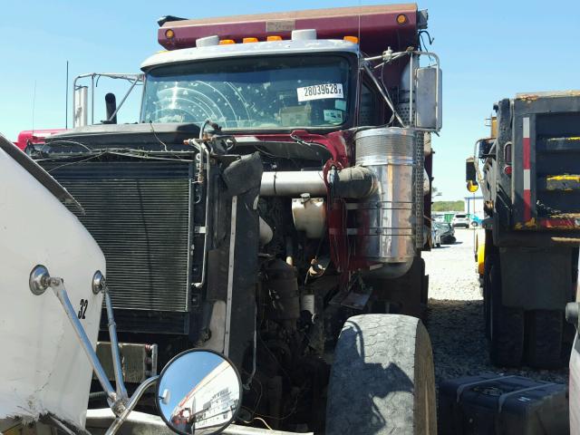 1NKWXBEX87J212459 - 2007 KENWORTH CONSTRUCTI MAROON photo 2