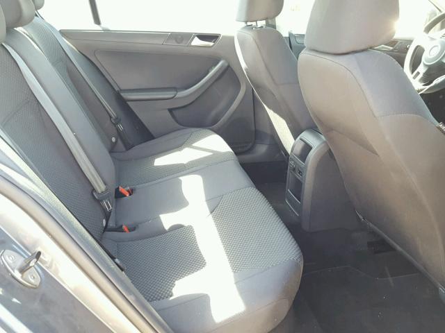 3VW2K7AJ2EM445263 - 2014 VOLKSWAGEN JETTA BASE ნაცრისფერი ფოტო 6