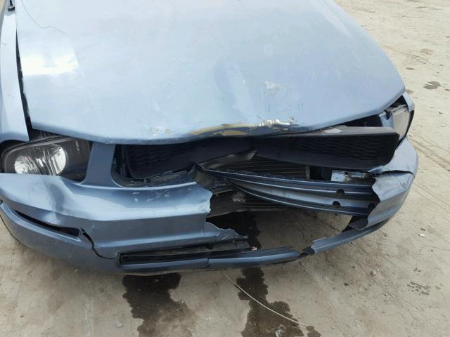 1ZVFT80N175267069 - 2007 FORD MUSTANG BLUE photo 9