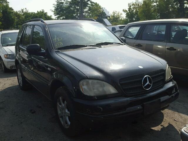 4JGAB72E4XA076210 - 1999 MERCEDES-BENZ ML 430 BLACK photo 1