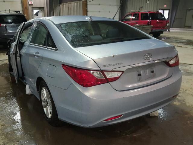 5NPEB4AC1DH530891 - 2013 HYUNDAI SONATA GLS SILVER photo 3