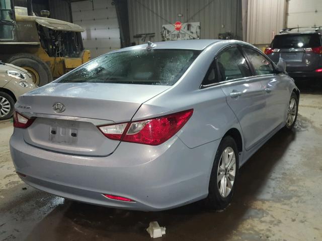 5NPEB4AC1DH530891 - 2013 HYUNDAI SONATA GLS SILVER photo 4