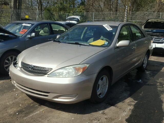 4T1BF32K43U046656 - 2003 TOYOTA CAMRY LE GOLD photo 2