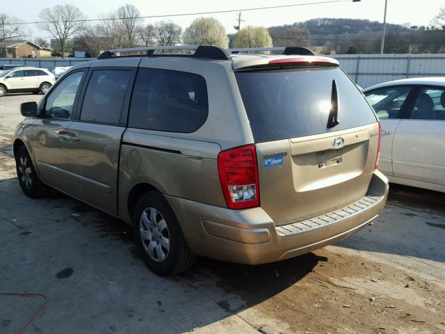 KNDMC233376012810 - 2007 HYUNDAI ENTOURAGE GOLD photo 3