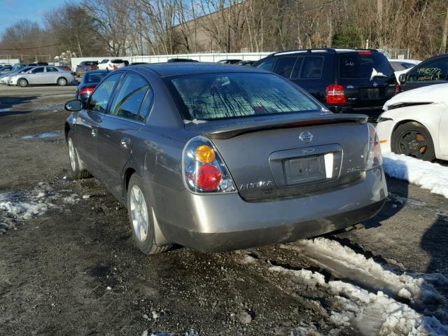 1N4AL11D32C182805 - 2002 NISSAN ALTIMA BAS BROWN photo 3