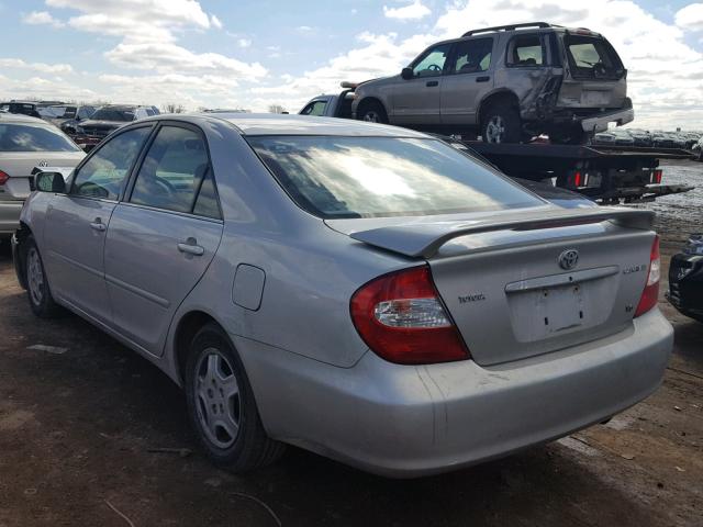 4T1BF30K63U556347 - 2003 TOYOTA CAMRY LE SILVER photo 3