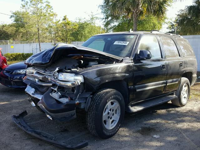 1GNEC13T56R103211 - 2006 CHEVROLET TAHOE C150 BLACK photo 2