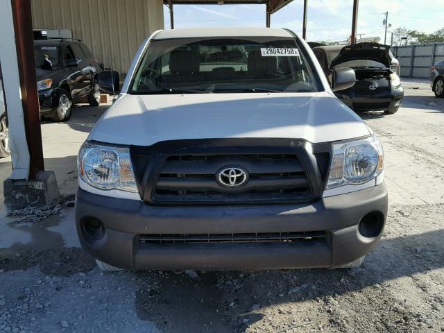 5TENX22N58Z485849 - 2008 TOYOTA TACOMA WHITE photo 10