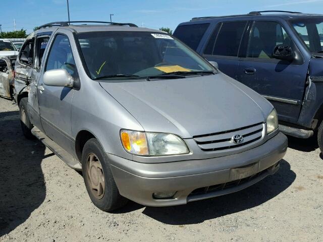 4T3ZF13C12U444133 - 2002 TOYOTA SIENNA LE SILVER photo 1