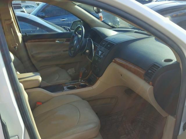 5GZER33728J283950 - 2008 SATURN OUTLOOK XR CREAM photo 5