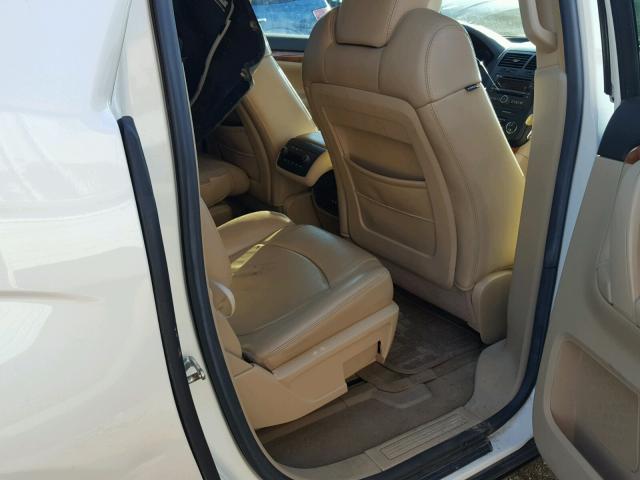 5GZER33728J283950 - 2008 SATURN OUTLOOK XR CREAM photo 6